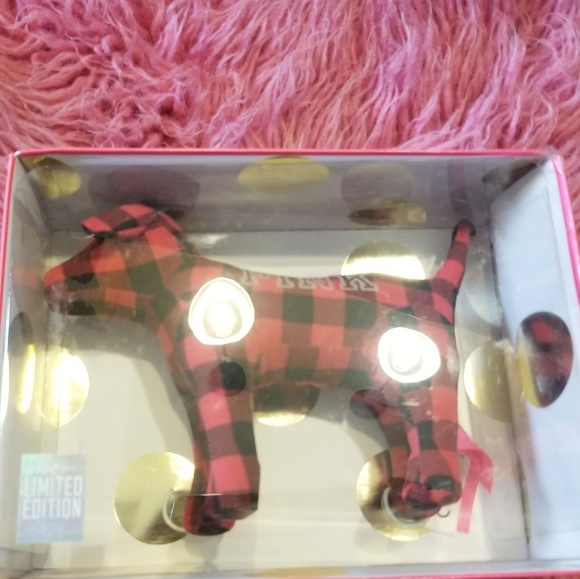 PINK Victoria's Secret Accessories - NIB Victoria's Secret PINK Ltd. Edition Plaid Dog!